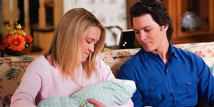 Who is Mandy Milkovich baby daddy?